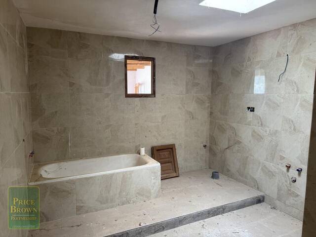 LV867: Villa for Sale in La Huelga, Almería