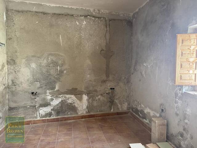 LV867: Villa for Sale in La Huelga, Almería