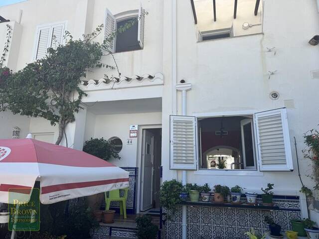 LV853: Villa for Sale in Mojácar, Almería