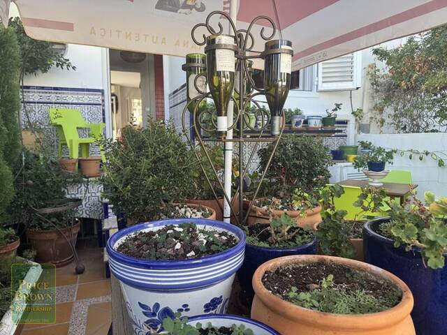 LV853: Villa for Sale in Mojácar, Almería