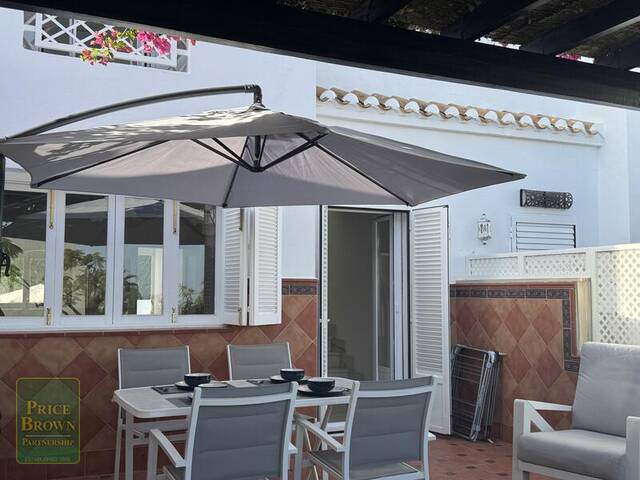 LV870: Villa for Sale in Mojácar, Almería