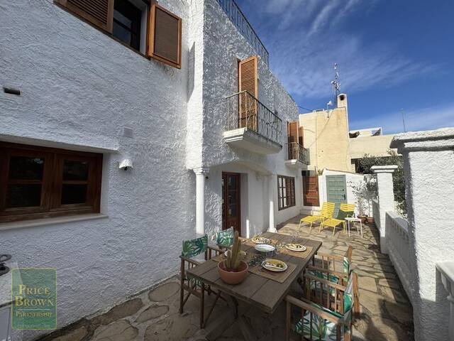 LV871: Villa for Sale in Turre, Almería LV871: Villa for Sale in Turre, Almería