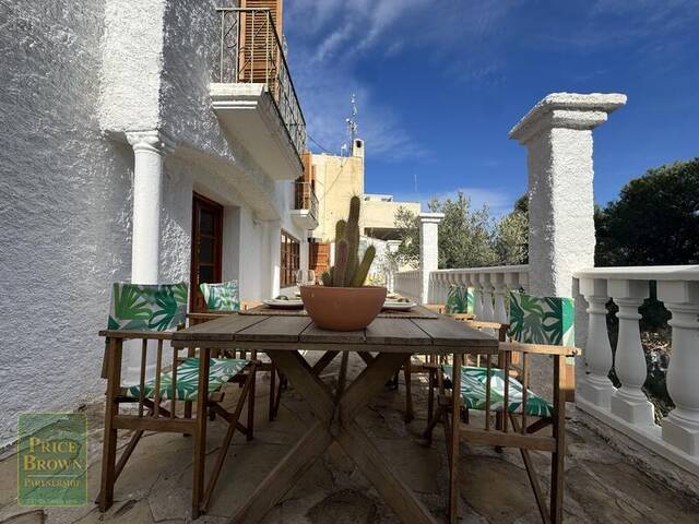 LV871: Villa for Sale in Turre, Almería LV871: Villa for Sale in Turre, Almería