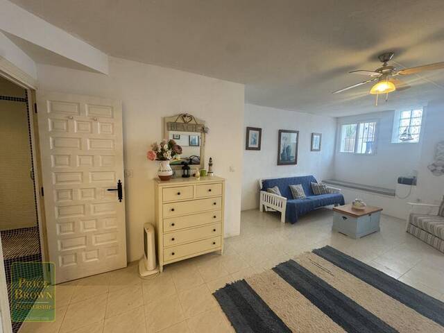 LV873: Villa for Sale in Mojácar, Almería