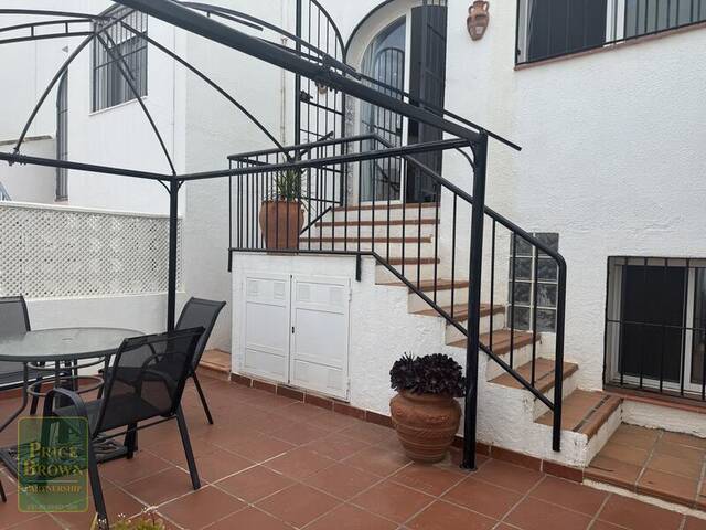 LV873: Villa for Sale in Mojácar, Almería
