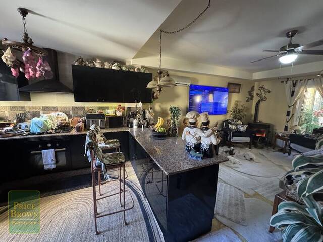 LV876: Villa for Sale in Vera Playa, Almería