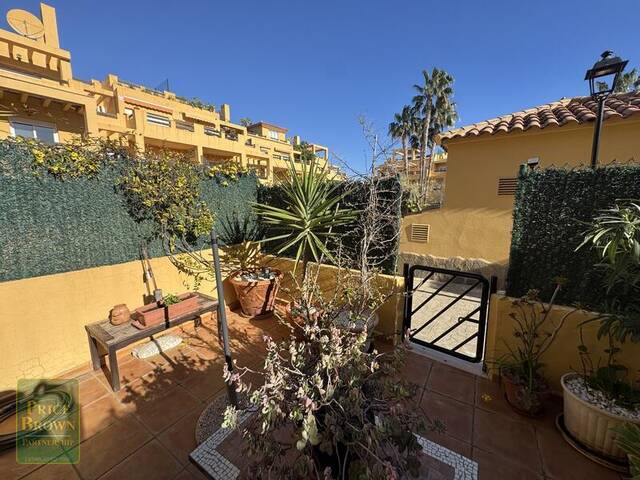 LV876: Villa for Sale in Vera Playa, Almería