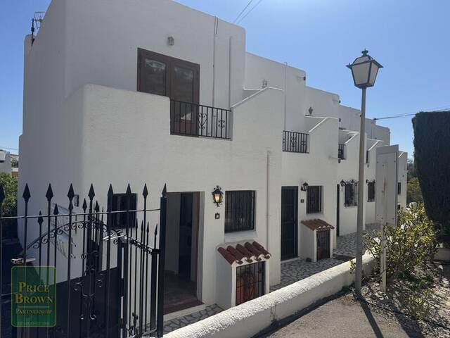 LV877: Villa for Sale in Mojácar, Almería