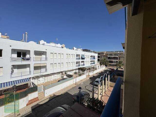 A1550: Apartment for Sale in Garrucha, Almería