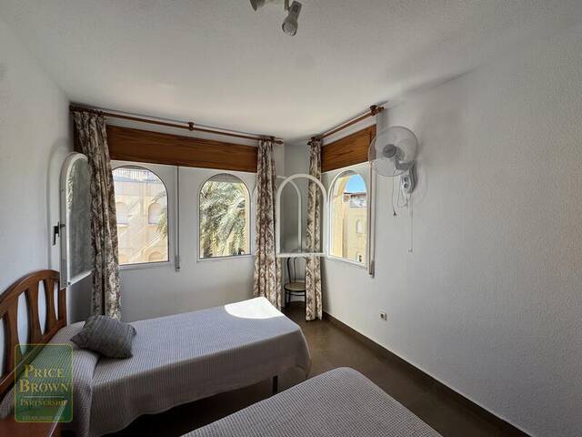 A1550: Apartment for Sale in Garrucha, Almería