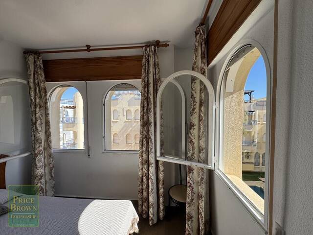 A1550: Apartment for Sale in Garrucha, Almería