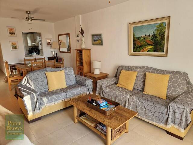 A1553: Apartment for Sale in Mojácar, Almería