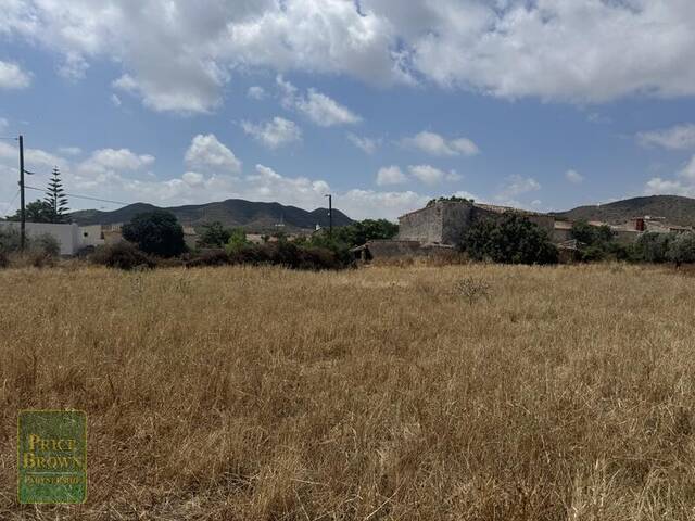 LANCariatiz: Land for Sale in Cariatiz, Almería LANCariatiz: Land for Sale in Cariatiz, Almería