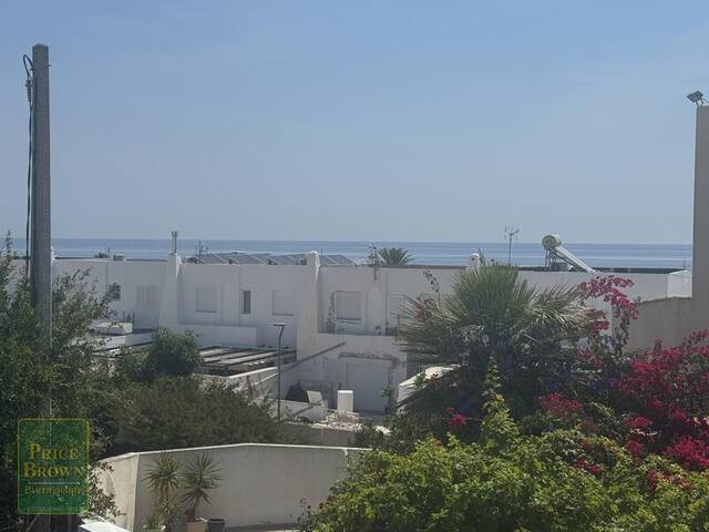 LV880: Villa for Sale in Mojácar, Almería