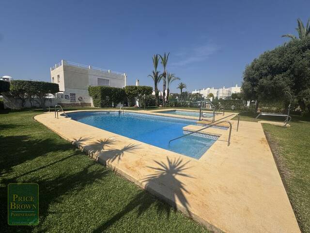 LV880: Villa for Sale in Mojácar, Almería