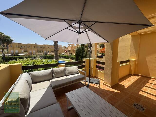 A1561: Apartment for Sale in Vera Playa, Almería A1561: Apartment for Sale in Vera Playa, Almería