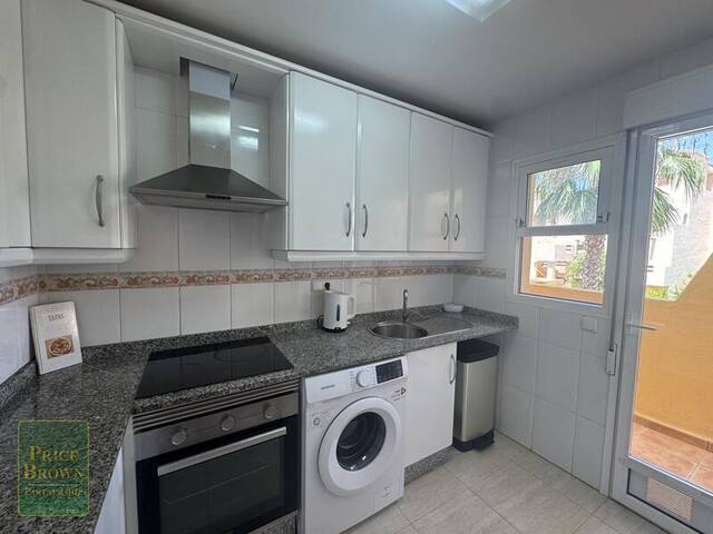 A1561: Apartment for Sale in Vera Playa, Almería A1561: Apartment for Sale in Vera Playa, Almería