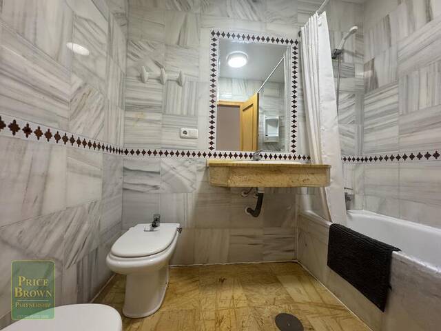 A1561: Apartment for Sale in Vera Playa, Almería A1561: Apartment for Sale in Vera Playa, Almería