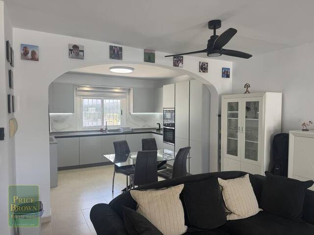 LV881: Villa for Sale in Mojácar, Almería