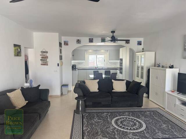 LV881: Villa for Sale in Mojácar, Almería