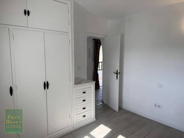 A1562: Apartment for Sale in La Parata (Mojacar), Almería