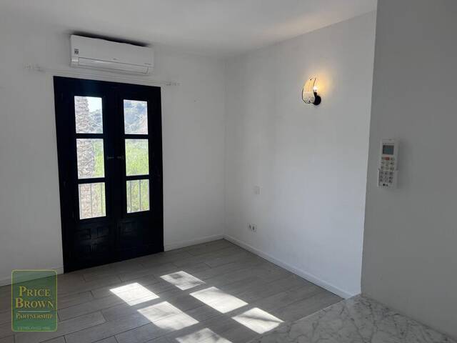 A1562: Apartment for Sale in La Parata (Mojacar), Almería