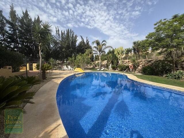 LV882: Villa for Sale in Valle del Este, Almería LV882: Villa for Sale in Valle del Este, Almería