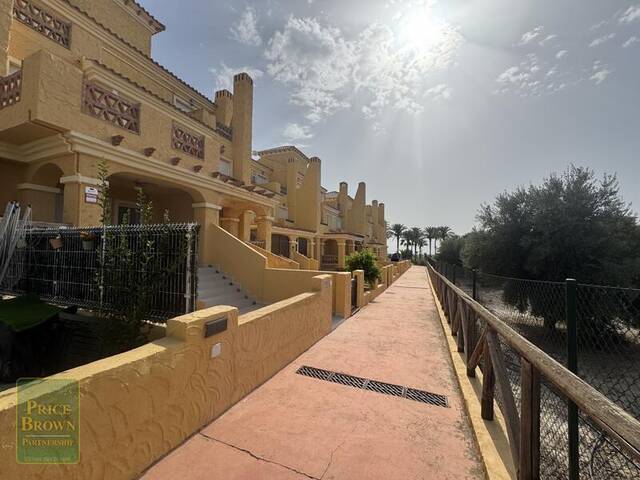 LV882: Villa for Sale in Valle del Este, Almería LV882: Villa for Sale in Valle del Este, Almería