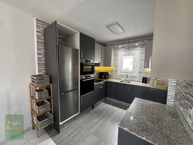 LV883: Villa for Sale in Mojácar, Almería