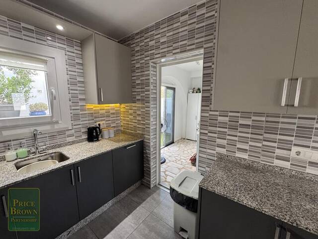 LV883: Villa for Sale in Mojácar, Almería