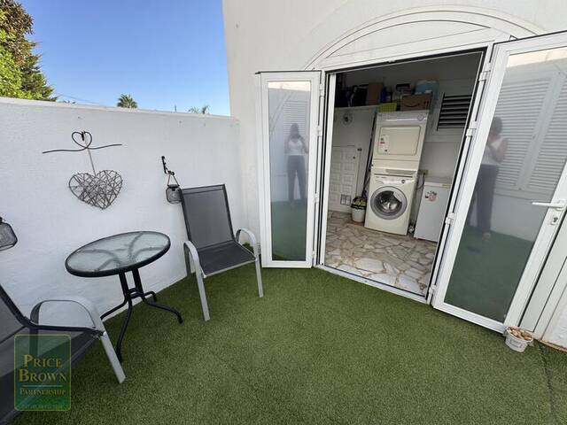 LV883: Villa for Sale in Mojácar, Almería