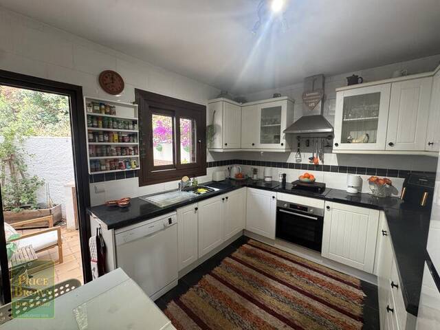 DV1616: Villa for Sale in La Parata (Mojacar), Almería