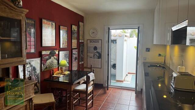 LV885: Villa for Sale in Mojácar, Almería LV885: Villa for Sale in Mojácar, Almería
