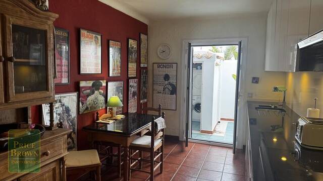 LV885: Villa for Sale in Mojácar, Almería LV885: Villa for Sale in Mojácar, Almería