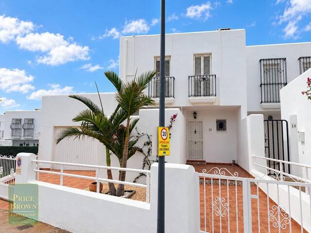 LV885: Villa for Sale in Mojácar, Almería LV885: Villa for Sale in Mojácar, Almería