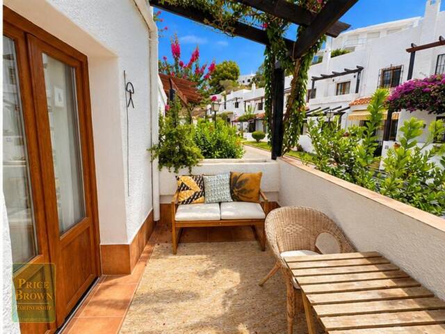 LV884: Villa for Sale in Mojácar, Almería LV884: Villa for Sale in Mojácar, Almería