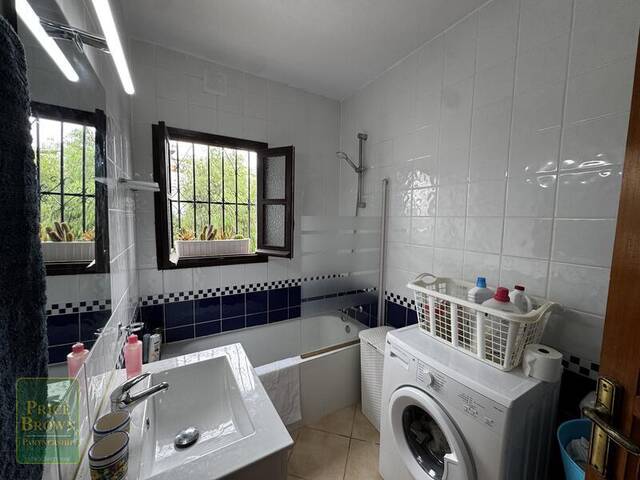 LV884: Villa for Sale in Mojácar, Almería LV884: Villa for Sale in Mojácar, Almería