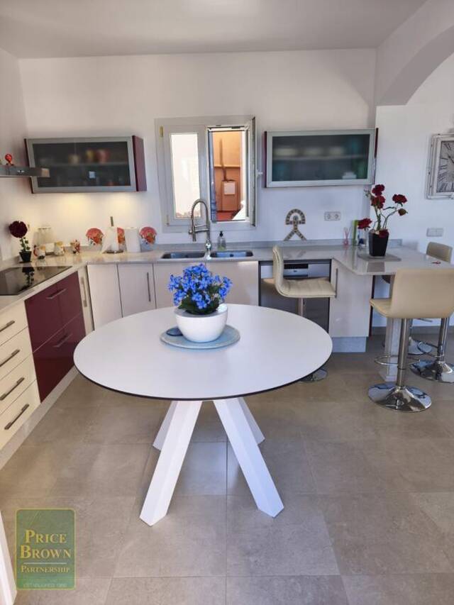 PBK2234: Villa for Sale in Mojácar, Almería