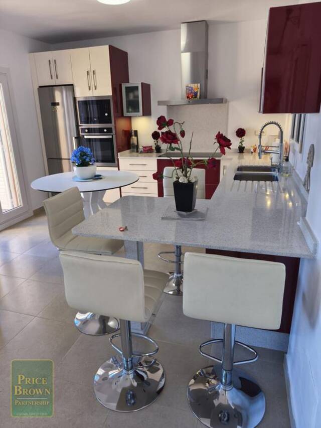 PBK2234: Villa for Sale in Mojácar, Almería