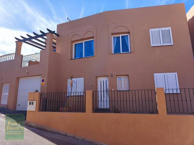 PBK2234: Villa for Sale in Mojácar, Almería