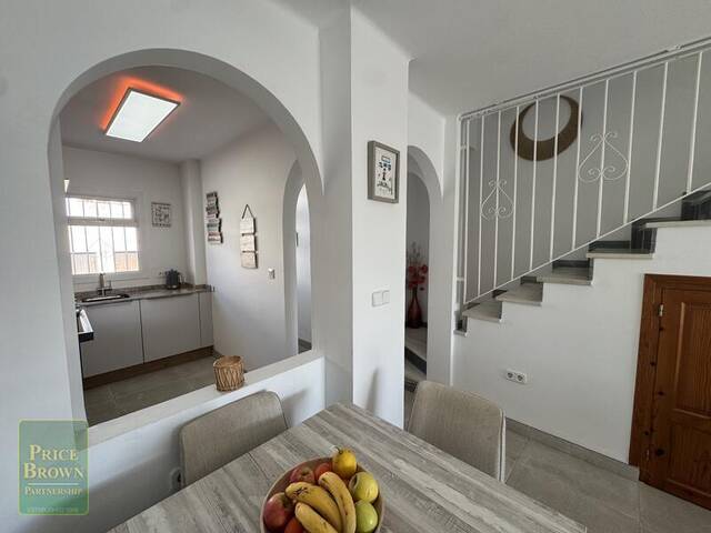 LV886: Villa for Sale in Mojácar, Almería