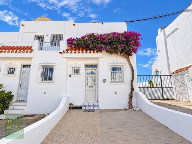 LV886: Villa for Sale in Mojácar, Almería