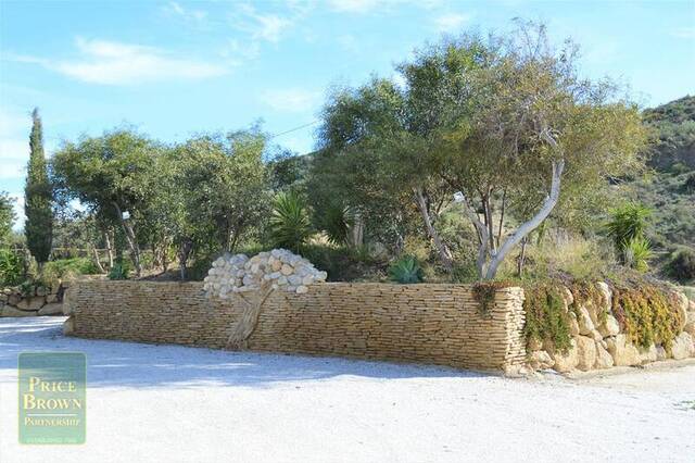 PBOL1596: Villa for Sale in Turre, Almería PBOL1596: Villa for Sale in Turre, Almería