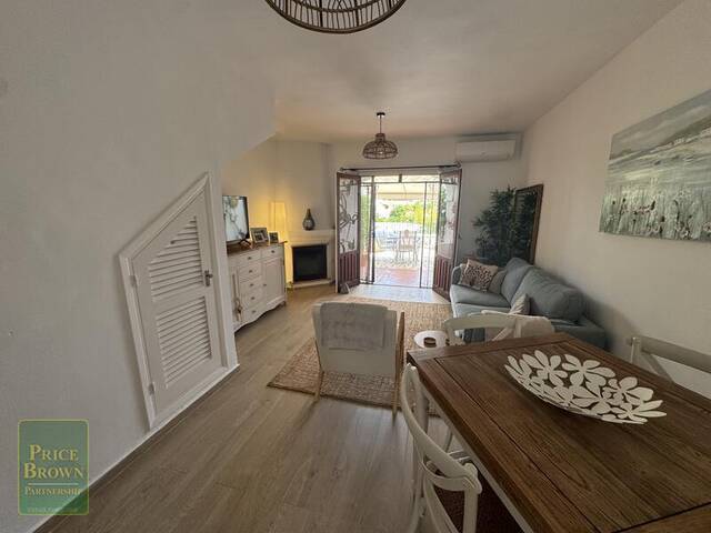 LV879: Villa for Sale in Mojácar, Almería LV879: Villa for Sale in Mojácar, Almería