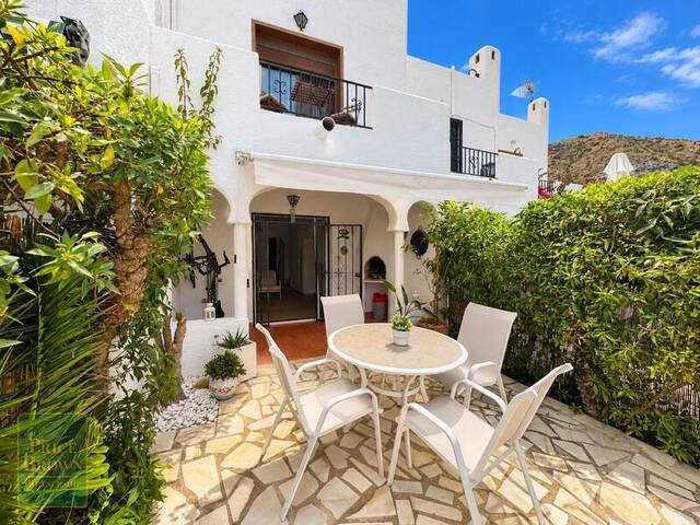 LV879: Villa for Sale in Mojácar, Almería LV879: Villa for Sale in Mojácar, Almería