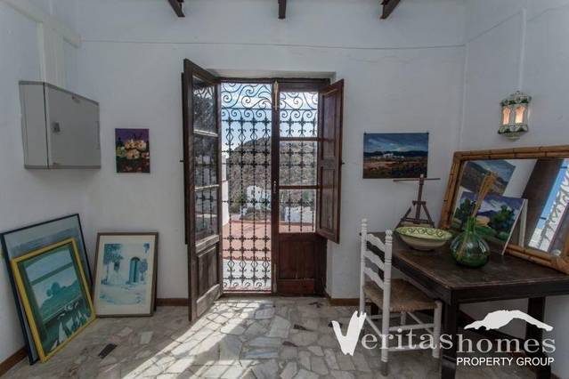 VHCO 2348: Commercial property for Sale in Mojácar, Almería