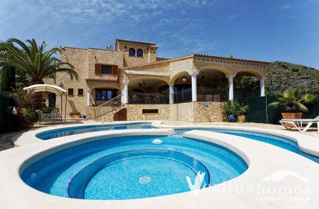 VHVL 2543: Villa for Sale in Cala Pañizo, Almería