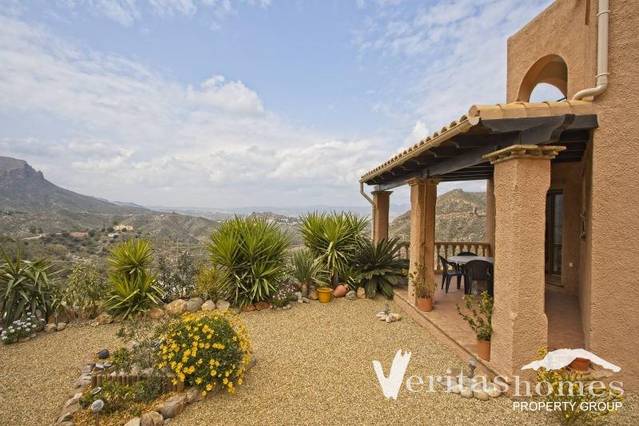 VHVL 2377: Villa for Sale in Sierra Cabrera, Almería
