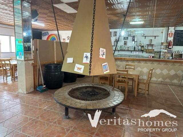 VHCO 2680: Commercial property for Sale in Los Gallardos, Almería