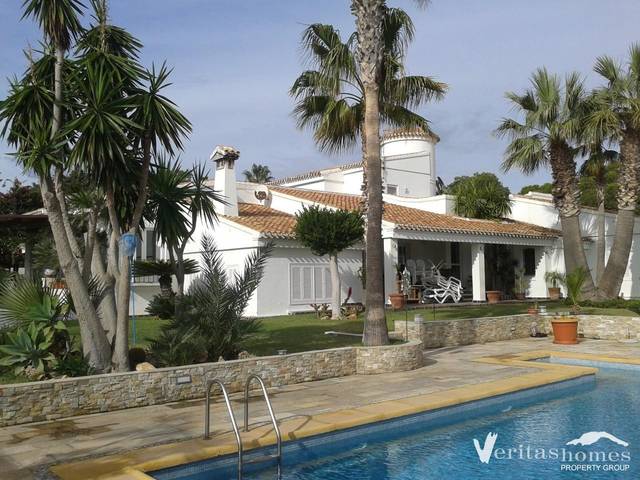 VHVL 1673: Villa for Sale in Mojácar Playa, Almeria